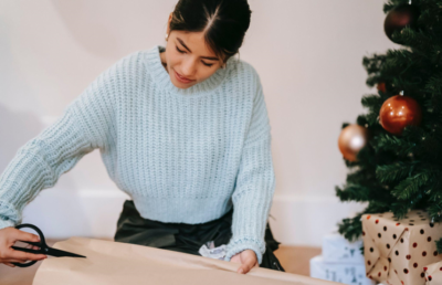 Choosing the Perfect Tree Skirt for Your Holiday Decor