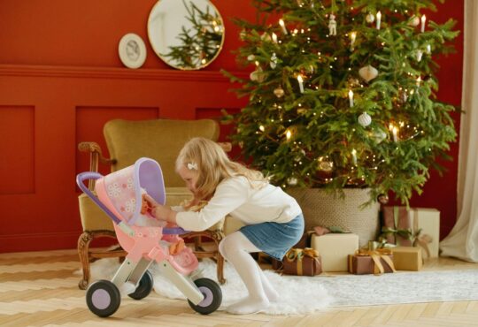 Enhance Your Holidays With Crystal Ornaments